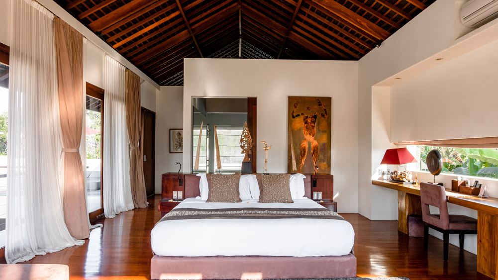 Villa Kalyani - Spacious master bedroom one